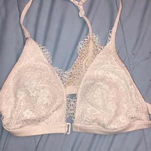 White Victoria’s Secret front clip lace bra